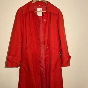 The Junge Model Red Trenchcoat